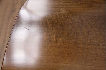 ヴィンテージ家具　飛騨産業　キツツキ　美しい艶と濃淡のある木色が上質な雰囲気を高めるウィンザーチェア(椅子、ダイニングチェア、ビンテージ、ウインザーチェア)(R-048945)