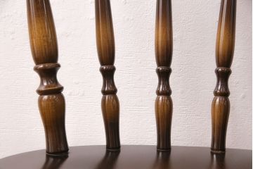 ヴィンテージ家具　飛騨産業　キツツキ　挽き物の意匠が上品な雰囲気漂うウィンザーチェア(椅子、ダイニングチェア、ビンテージ、ウインザーチェア)(R-048946)