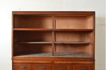 和製アンティーク　ナラ材　模様ガラスと蝿帳(はいちょう)がポイント!レトロな雰囲気が魅力の食器棚(収納棚、キャビネット)(R-048953)