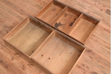 和製アンティーク　使い込まれた味わいが楽しめる、明治大正期の四尺水屋箪笥(4尺、重ね箪笥、収納棚、食器棚)(R-048957)