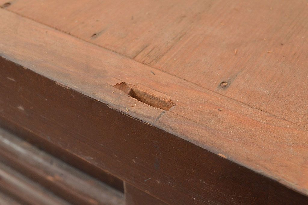 和製アンティーク　使い込まれた味わいが楽しめる、明治大正期の四尺水屋箪笥サイドボード(4尺、収納棚、食器棚)(R-048959)