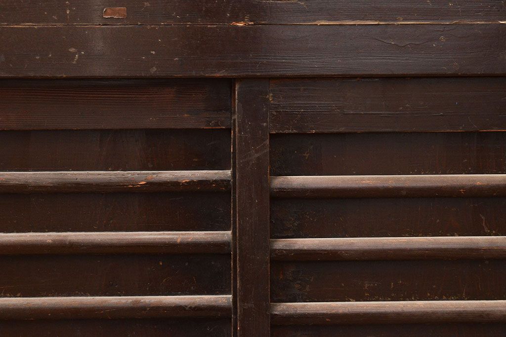 和製アンティーク　使い込まれた味わいが楽しめる、明治大正期の四尺水屋箪笥サイドボード(4尺、収納棚、食器棚)(R-048959)