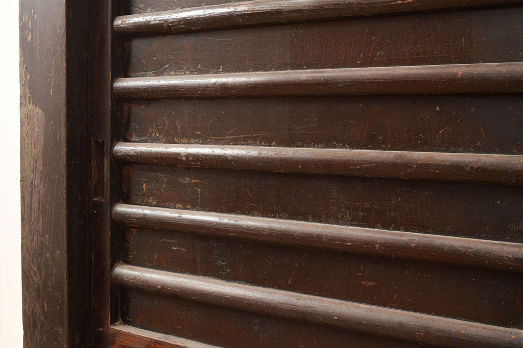 和製アンティーク　使い込まれた味わいが楽しめる、明治大正期の四尺水屋箪笥サイドボード(4尺、収納棚、食器棚)(R-048959)