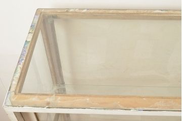 昭和レトロ　シャビーなペイントの大型ガラスケース(キャビネット、ガラスケース、ガラス戸棚、収納棚)(R-048960)