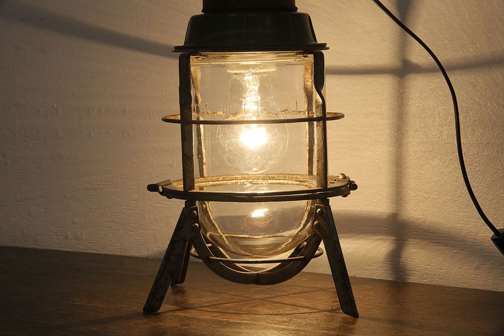 ヴィンテージ照明　星電機製造所　船舶用?　錆びついた風合いがかっこ良い置き型照明(ランプ、スタンドライト、ビンテージ)(R-048971)