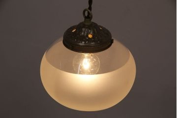 アンティーク照明　ふんわりとした柔らかい光を放つシンプルな天井照明(吊り下げ照明、ペンダントライト)(R-048975)