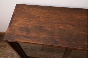 和製アンティーク　見せる収納を楽しめる!シンプルさが魅力の戸棚(収納棚、キャビネット)(R-048982)