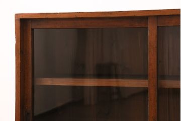 和製アンティーク　見せる収納を楽しめる!シンプルさが魅力の戸棚(収納棚、キャビネット)(R-048982)