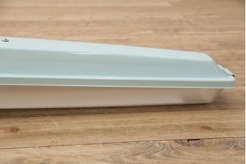 昭和レトロ　東芝(TOSHIBA)　FK-2124　デットストック品の蛍光防犯灯(照明)(R-048992)