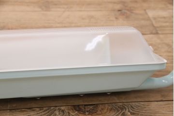 昭和レトロ　東芝(TOSHIBA)　FK-2124　デットストック品の蛍光防犯灯(照明)(R-048992)