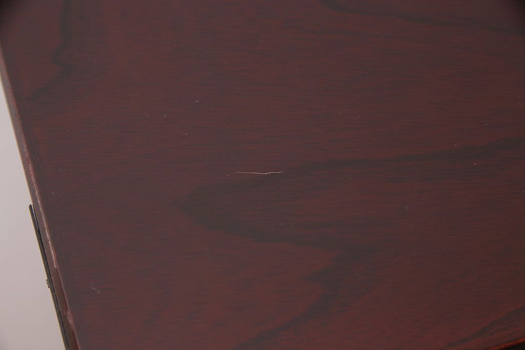 中古　美品　田中家具　ケヤキ材　気品ある佇まいが魅力的な二本松伝統家具の重ね箪笥(衣装箪笥、引き出し)(定価約40万円)(R-048998)