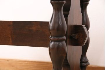 中古　松本民芸家具　レアな逸品!凝った脚のデザインが印象的な#29安川型卓(センターテーブル、ローテーブル)(R-048999)