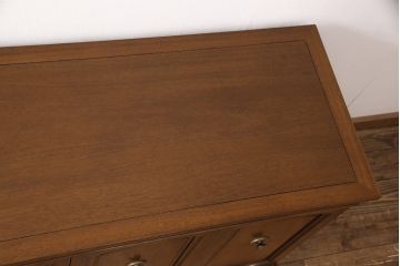 中古　DREXEL HERITAGE(ドレクセルヘリテイジ)　Triune(トライユン)　優雅な佇まいが魅力のクリデンザキャビネット(クレデンザ、サイドボード、リビングボード)(定価約66万円)(R-049003)