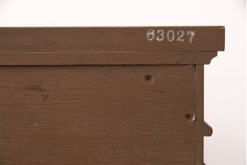 中古　DREXEL HERITAGE(ドレクセルヘリテイジ)　Triune(トライユン)　優雅な佇まいが魅力のクリデンザキャビネット(クレデンザ、サイドボード、リビングボード)(定価約66万円)(R-049003)