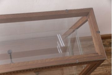 【オーダー注文・受注生産商品】ラフジュ工房オリジナル　こだわりのディスプレイコーナーにおすすめなナラ材製のガラスケース(ショーケース、陳列棚)(R-049004)