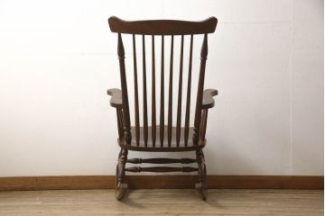 中古　九州民芸家具　ゆったりとした時間を過ごせる、贅沢なロッキングチェア(アームチェア、椅子)(R-049009)