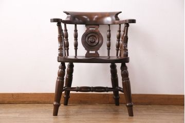 中古　松本民芸家具　存在感のあるホイールデザインが格好良い大キャプテンチェア(椅子、アームチェア、ウィンザーチェア、ウインザーチェア)(定価約26万円)(R-049012)