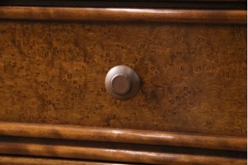 中古　美品　スペインで生まれたVAROSA VALENTI(バロッサ バレンティ)の気品のあるチェスト(引き出し)(定価約49万円)(R-049015)