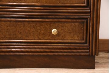 中古　美品　スペインで生まれたVAROSA VALENTI(バロッサ バレンティ)の気品のあるチェスト(引き出し)(定価約49万円)(R-049015)
