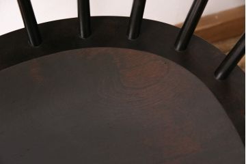 中古　松本民芸家具　#91型　落ち着きのある空間を演出するキャプテンチェア(アームチェア、板座チェア、椅子、ダイニングチェア)(R-049026)
