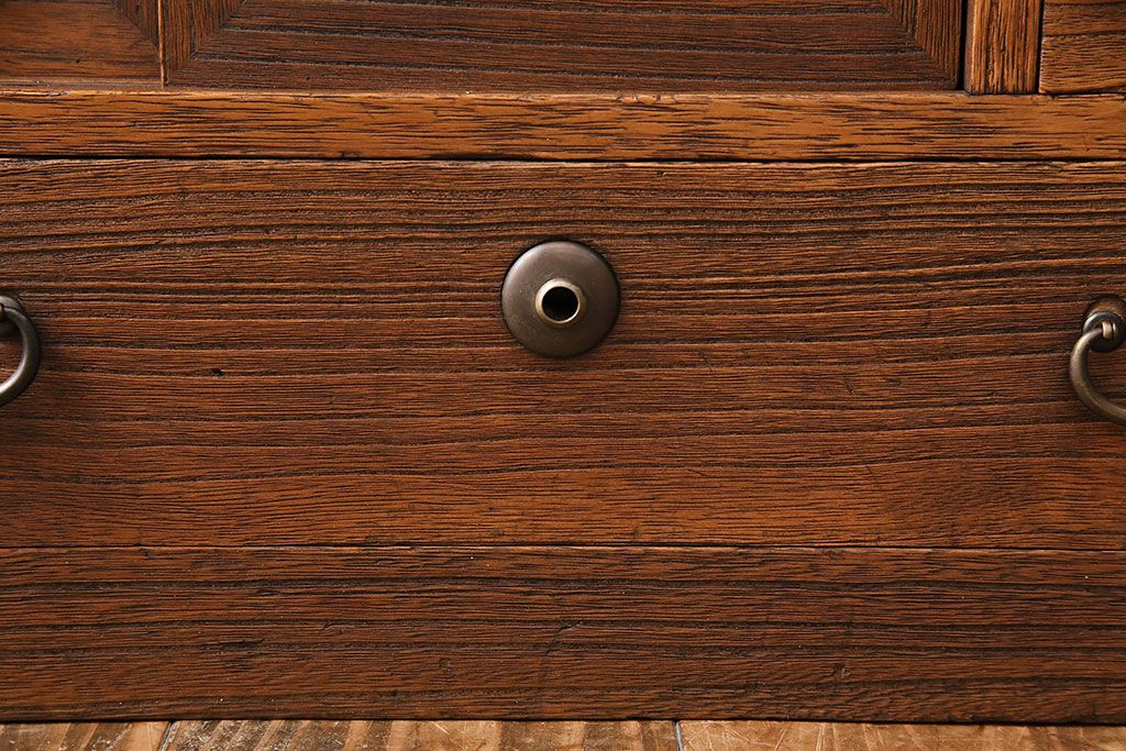 和製アンティーク　素朴な木肌が味わい深い、総桐材製の小箪笥(小物収納、引き出し、戸棚)(R-049039)