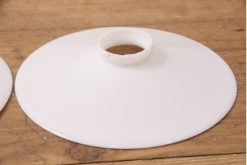 アンティーク照明　昔ながらのデザインが趣溢れる平笠シェードの天井照明2個セット(ペンダントライト、天井照明)(R-049040)