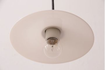 アンティーク照明　昔懐かしい趣溢れる吊り下げ照明(ペンダントライト、天井照明)(R-049042)