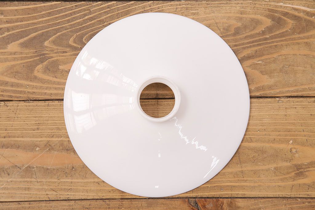 アンティーク照明　昔懐かしい趣溢れる吊り下げ照明(ペンダントライト、天井照明)(R-049042)