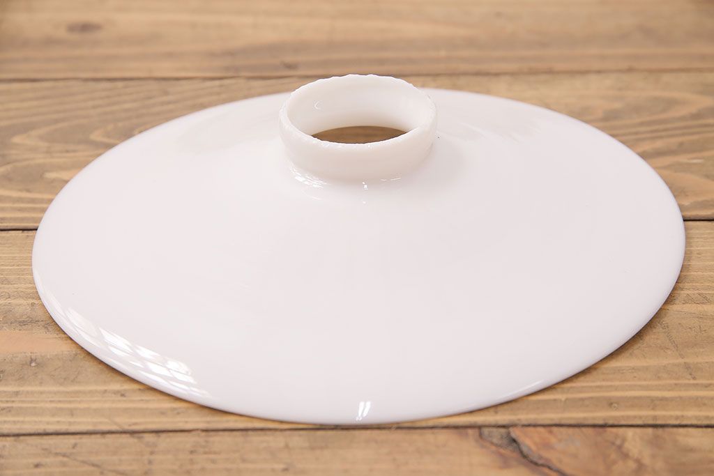 アンティーク照明　昔懐かしい趣溢れる吊り下げ照明(ペンダントライト、天井照明)(R-049042)