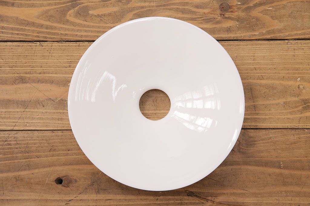 アンティーク照明　昔懐かしい趣溢れる吊り下げ照明(ペンダントライト、天井照明)(R-049042)