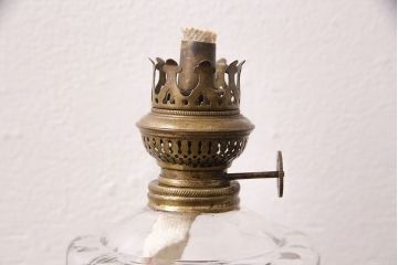 アンティーク雑貨　昭和初期　お洒落な空間づくりに活躍するレトロなオイルランプ(テーブルランプ、スタンドライト)(R-049047)