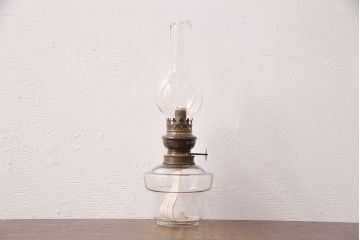 アンティーク雑貨　昭和初期　巻芯10番　お洒落な空間づくりに活躍するレトロなオイルランプ(テーブルランプ、卓上スタンド)(R-049048)