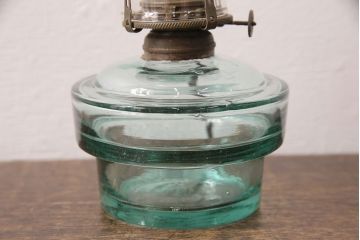 アンティーク照明　オイルランプリメイク　ノスタルジックな雰囲気をあじわえるテーブルランプ(スタンドライト、卓上照明)(R-049050)