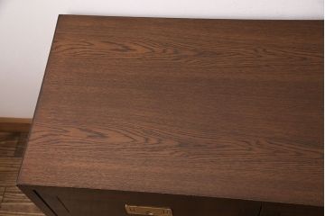 中古　カリモク　domani(ドマーニ)　Morganton(モーガントン)　上品な佇まいのチェスト(サイドチェスト、引き出し)(定価約21万6千円)(R-049055)