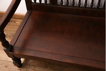 中古　美品　松本民芸家具　上品な佇まいが魅力のD型布張り椅子(ベンチ、ソファ、3人掛けソファ)(定価約55万円)(R-049057)