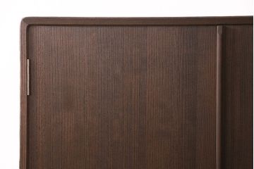 中古　美品　引手が美しい!上品な佇まいが魅力的な国産の総桐箪笥(並厚、桐たんす)(ワードローブ、洋服タンス、桐たんす)(R-049064)