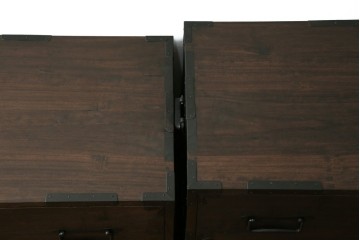 和製アンティーク　新潟産　落ち着いた和の雰囲気を醸し出す桐材製の重ね箪笥　(R-049065)