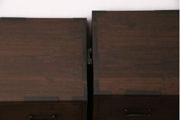 和製アンティーク　新潟産　落ち着いた和の雰囲気を醸し出す桐材製の重ね箪笥(引き出し、チェスト、桐箪笥、桐タンス、和たんす、収納箪笥、時代箪笥)(R-049065)