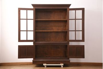 中古　松本民芸家具　洗練されたシックなデザインが魅力のE型書棚(ブックケース、本箱、飾り棚、キャビネット、収納棚)(定価約62万5千円)(R-049067)