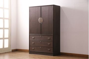 中古　美品　松永修一作　胴丸　柾目が美しい!上品な雰囲気が魅力の総桐箪笥(衣装箪笥、着物箪笥、和タンス、桐たんす)(定価約120万円)(R-049084)