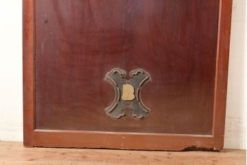 アンティーク建具　明治期　枠(欅材)　板(杉材)　漆塗りが上質な雰囲気を高める蔵戸1枚　(R-049095)