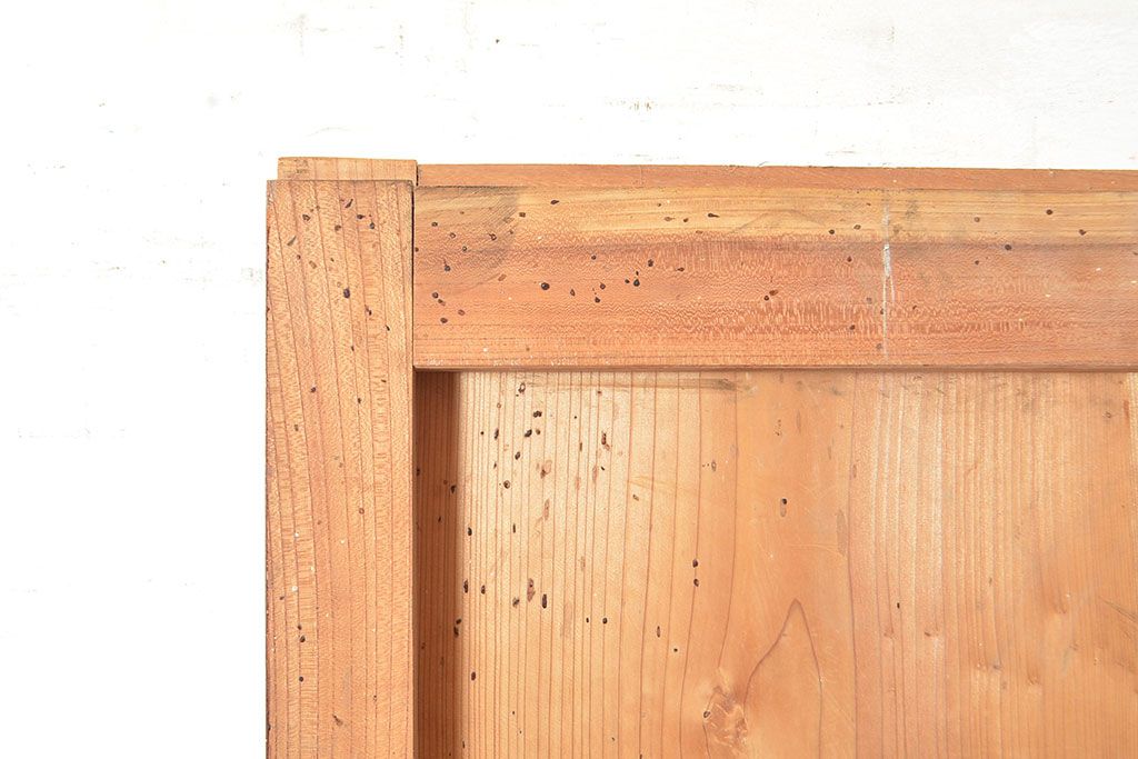 アンティーク建具　明治期　枠(欅材)　板(杉材)　漆塗りが上質な雰囲気を高める蔵戸1枚　(R-049095)