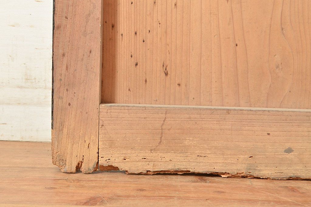 アンティーク建具　明治期　枠(欅材)　板(杉材)　漆塗りが上質な雰囲気を高める蔵戸1枚　(R-049095)