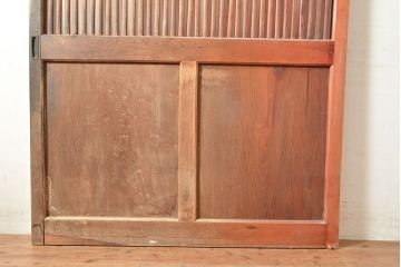 アンティーク建具　赤みがかった木色と縦桟のつくりが上品な雰囲気を高めるヒノキ材製蔵戸(引き戸、玄関戸)(R-049097)