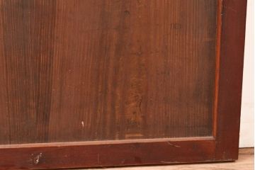 アンティーク建具　明治大正期　赤みがかった色合いと経年による味わいが魅力の格子帯戸1枚(引き戸、建具)(R-049111)
