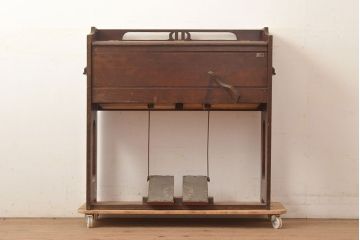 アンティーク雑貨　ジャンク品　昭和初期　日本楽器製造株式会社(日本楽器)　西川オルガン(西川楽器)　レトロな雰囲気漂うオルガン(R-049118)