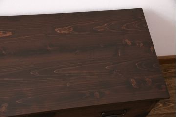 和製アンティーク　天板リメイク　落ち着いた和の雰囲気を醸し出す総桐材製のローボード(テレビボード、テレビ台、引き出し、チェスト)(R-049120)