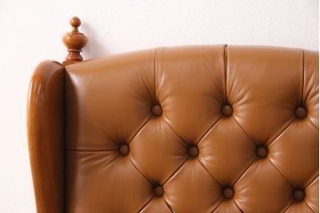 中古　横浜クラシック家具　ダニエル(daniel)　A-518　レオナマスターチェア (Leona)　リラックスタイムにおすすめの本革一人掛けソファ(1Pソファ、アームチェア、ラウンジチェア)(定価約70万円)(R-049122)