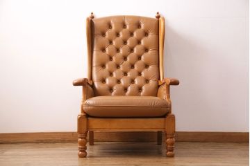 中古　横浜クラシック家具　ダニエル(daniel)　A-518　レオナマスターチェア (Leona)　リラックスタイムにおすすめの本革一人掛けソファ(1Pソファ、アームチェア、ラウンジチェア)(定価約70万円)(R-049122)