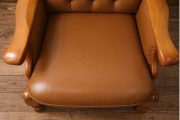 中古　横浜クラシック家具　ダニエル(daniel)　A-518　レオナマスターチェア (Leona)　リラックスタイムにおすすめの本革一人掛けソファ(1Pソファ、アームチェア、ラウンジチェア)(定価約70万円)(R-049122)